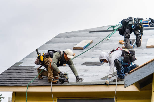 Professional Gutter Installation technician working in Absecon, NJ